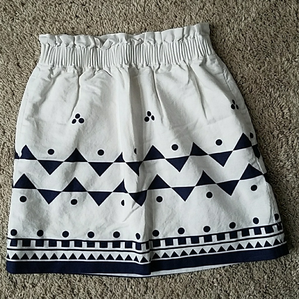 NWOT J. Crew Sidewalk Skirt in Print Sz. 0
